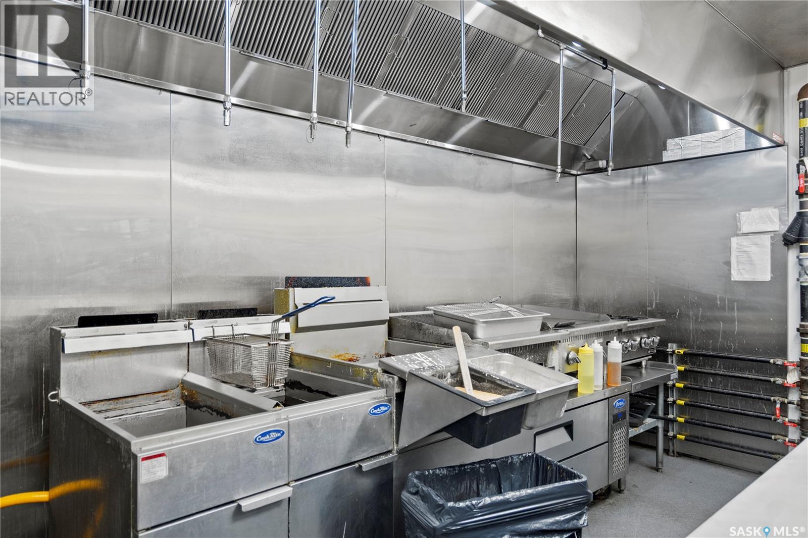 Business for Sale in  Albert STREET Regina 