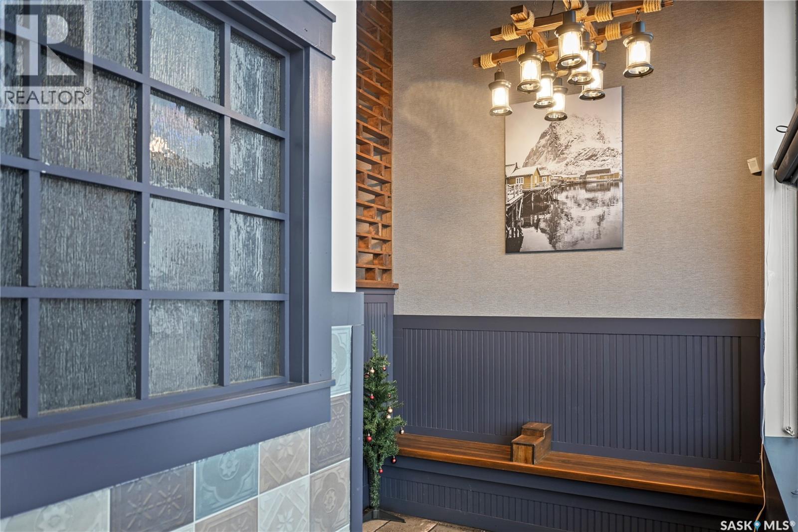 Business for Sale in  Albert STREET Regina 