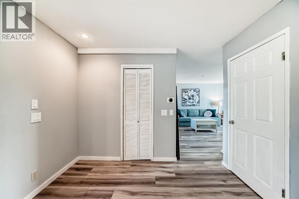 Single Family House for Sale in  Whitewood Place NE Whitehorn Calgary 