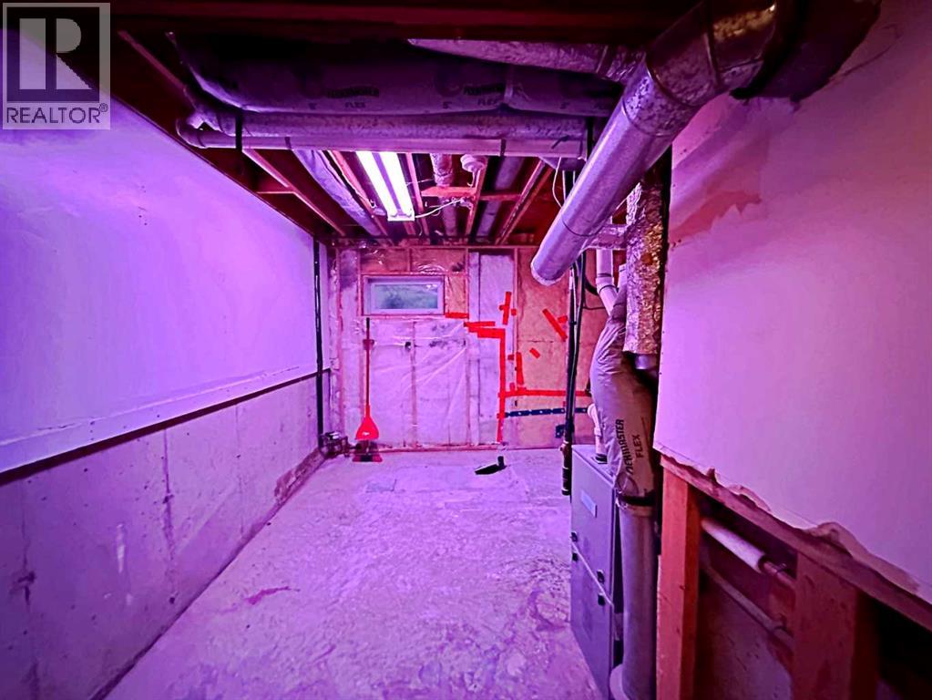 400 Silin Forest Road, Fort McMurray