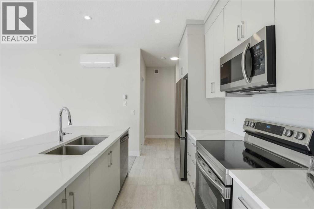 Single Family House for Sale in    Street SW Springbank Hill Calgary 