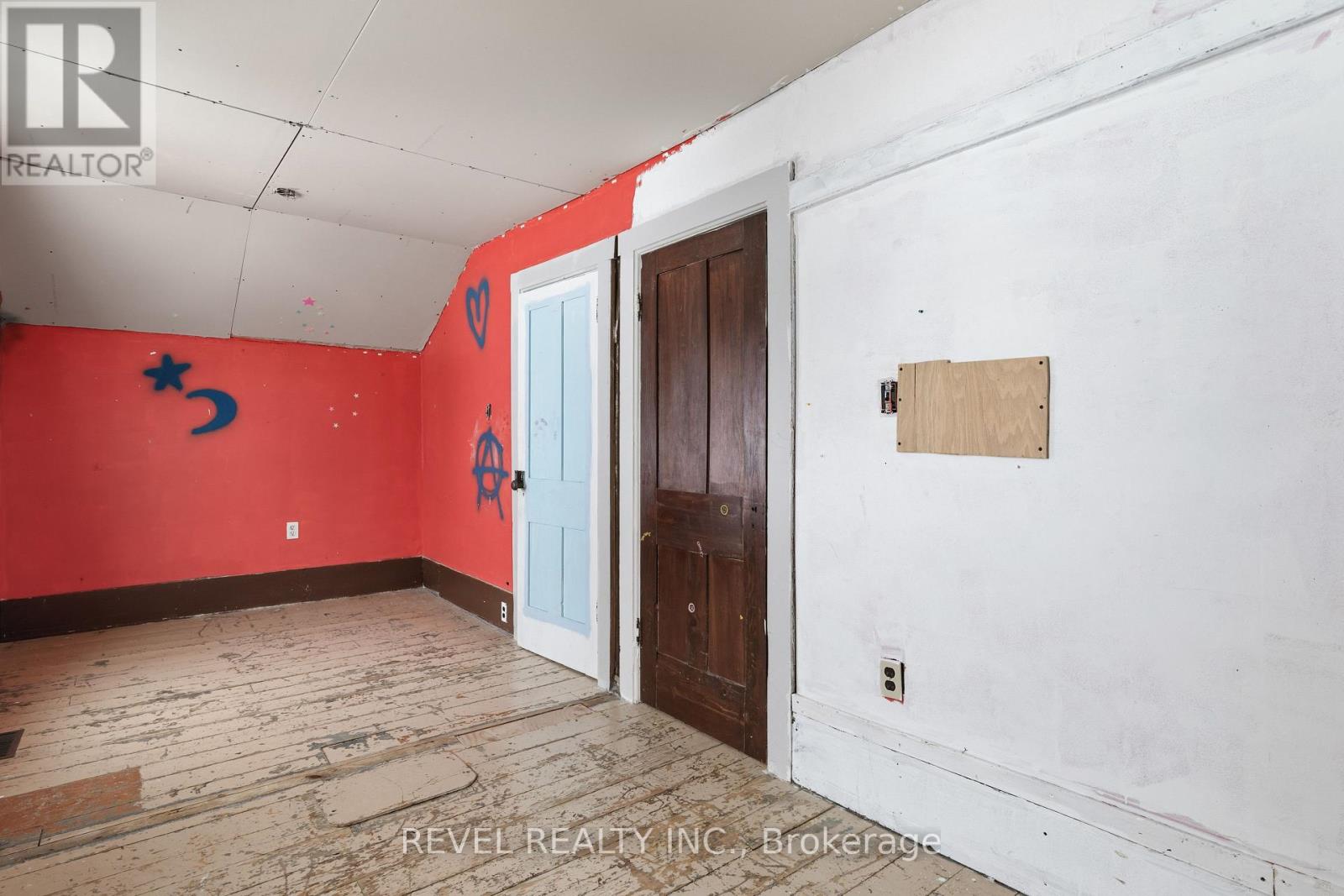 439 METCALF STREET - 19