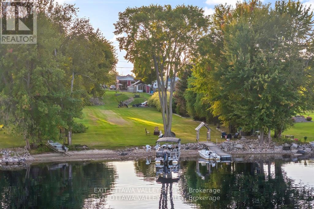 44 LACROIX BAY ROAD - Photo 3 of 44, Whitewater Region, Ontario