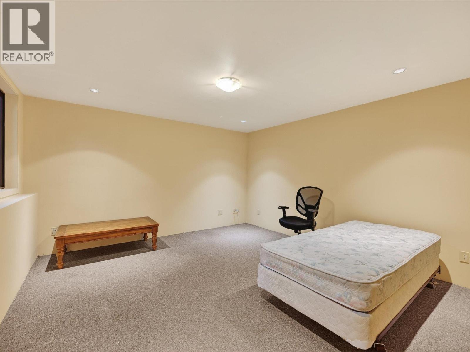 74 BLACK TUSK DRIVE, Whistler