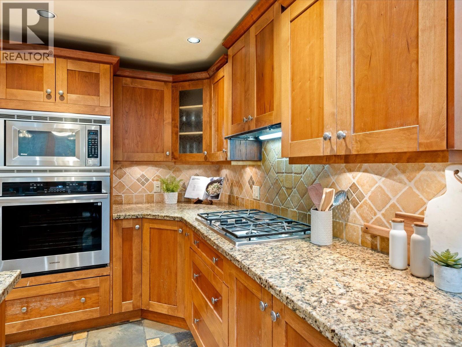 74 BLACK TUSK DRIVE, Whistler