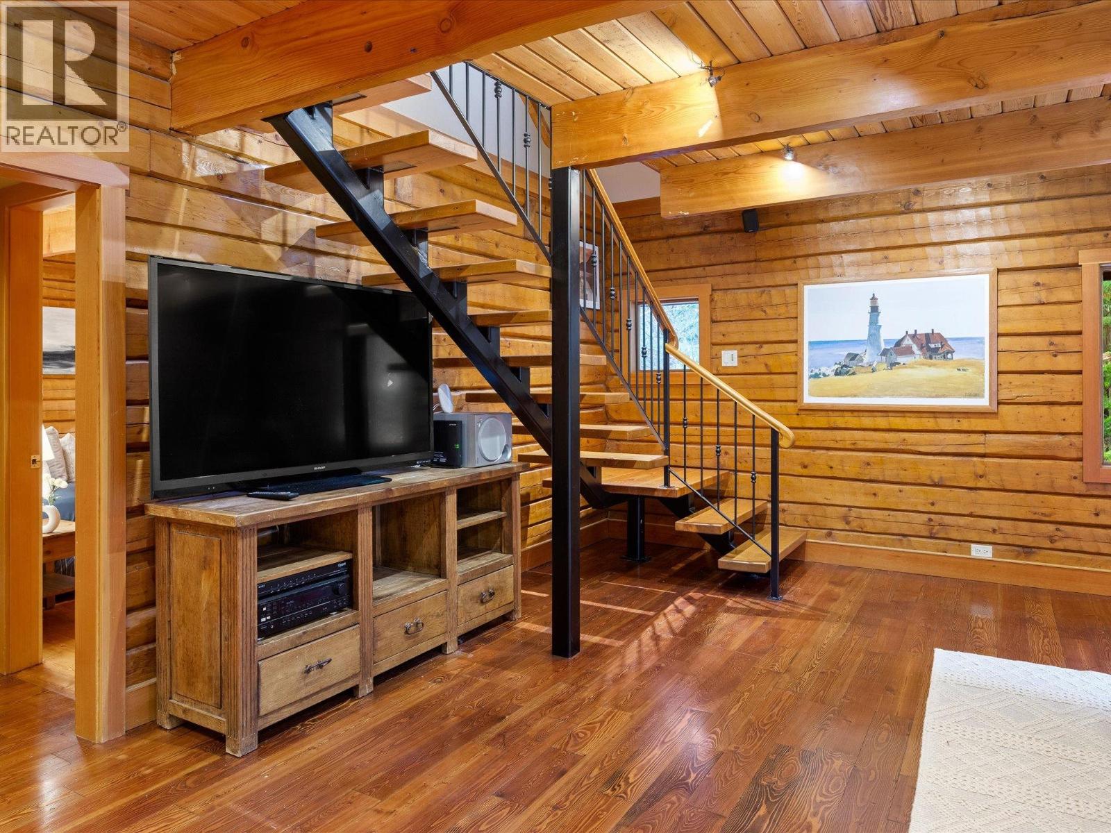 74 BLACK TUSK DRIVE, Whistler