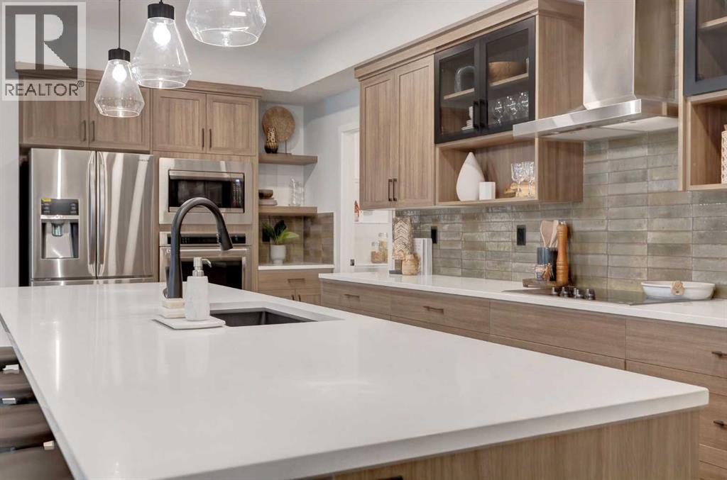 Single Family House for Sale in   Blackfoot Trail SE Acadia Calgary 