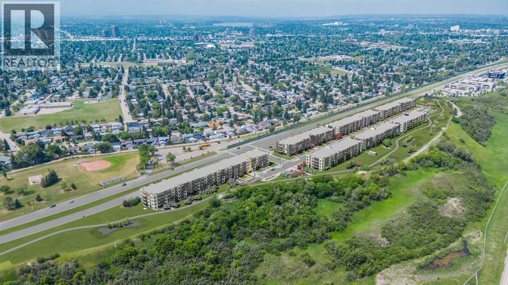 Single Family House for Sale in   Blackfoot Trail SE Acadia Calgary 