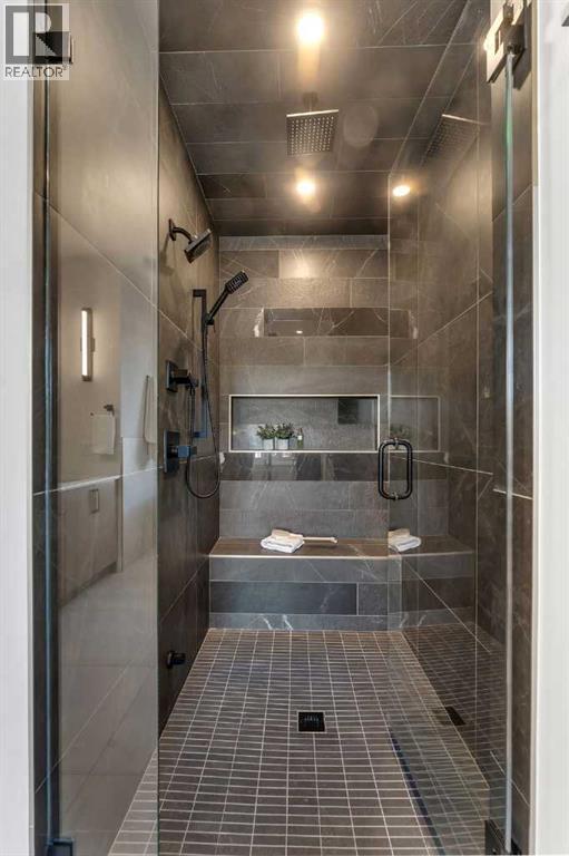 Single Family House for Sale in   Avenue NW Mount Pleasant Calgary 