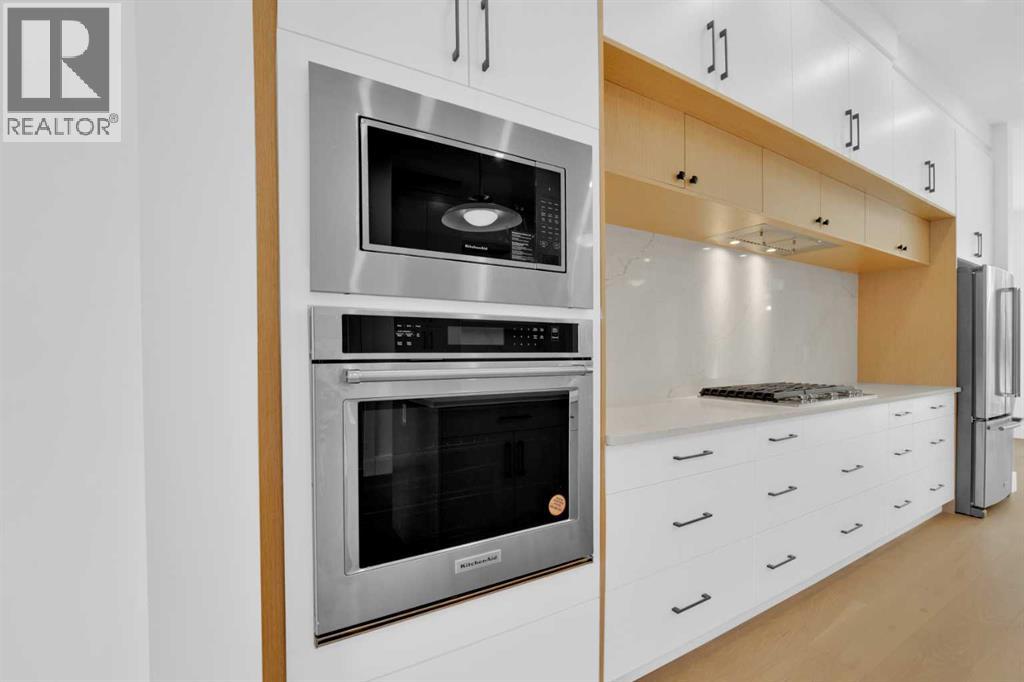 Single Family House for Sale in   Avenue NW Mount Pleasant Calgary 