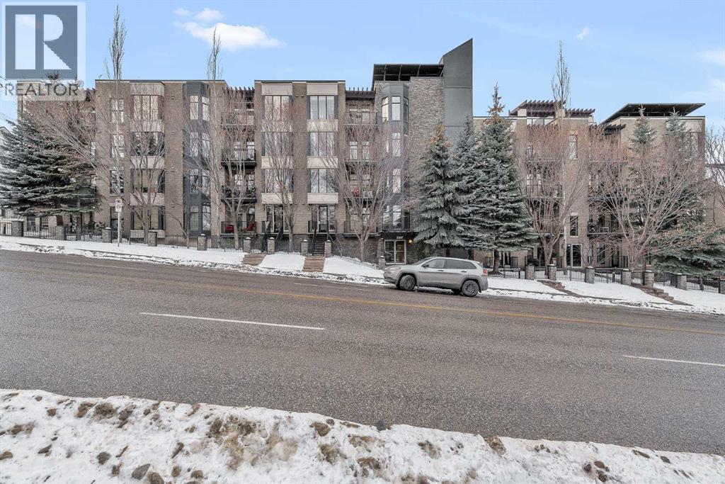 Single Family House for Sale in    Street SW Bankview Calgary 