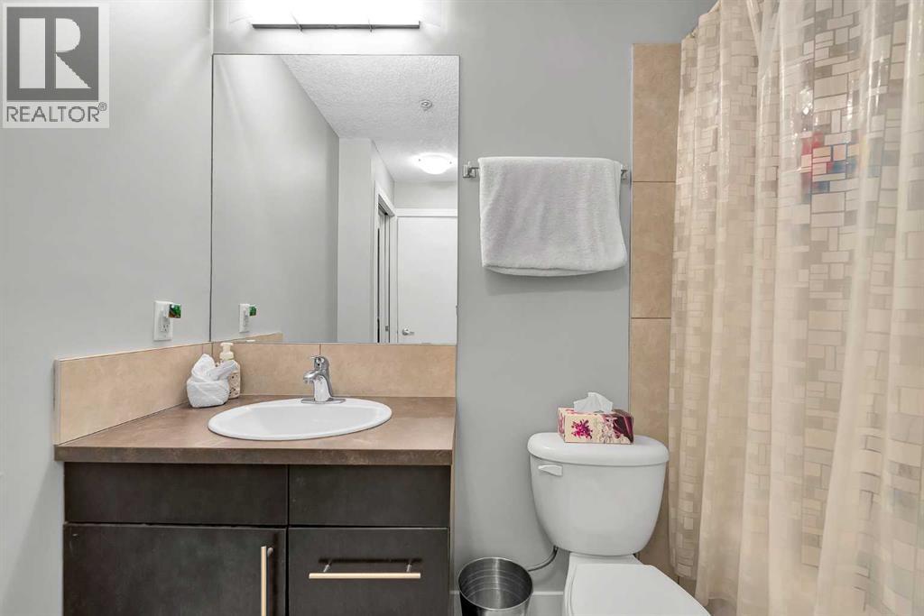 Single Family House for Sale in    Street SW Bankview Calgary 