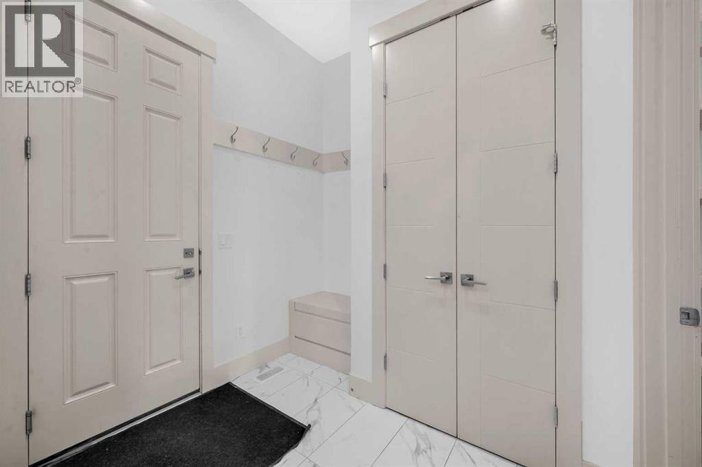 Single Family House for Sale in  Evansview Road NW Evanston Calgary 