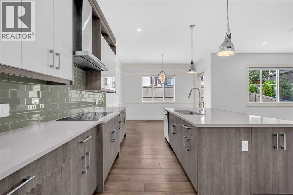 Single Family House for Sale in  Evansview Road NW Evanston Calgary 