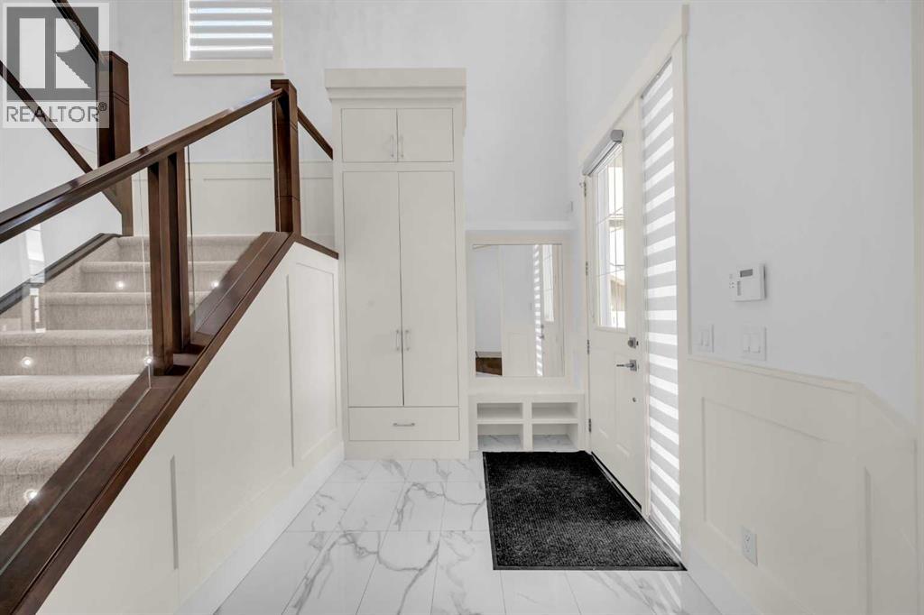 Single Family House for Sale in  Evansview Road NW Evanston Calgary 