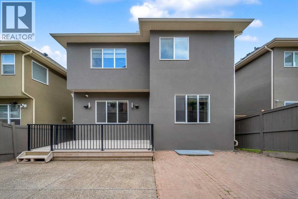 Single Family House for Sale in  Evansview Road NW Evanston Calgary 