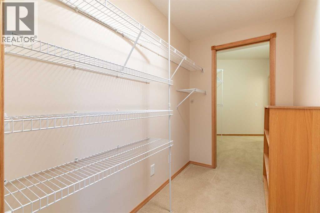 Single Family House for Sale in   Tuscany Springs Boulevard NW Tuscany Calgary 