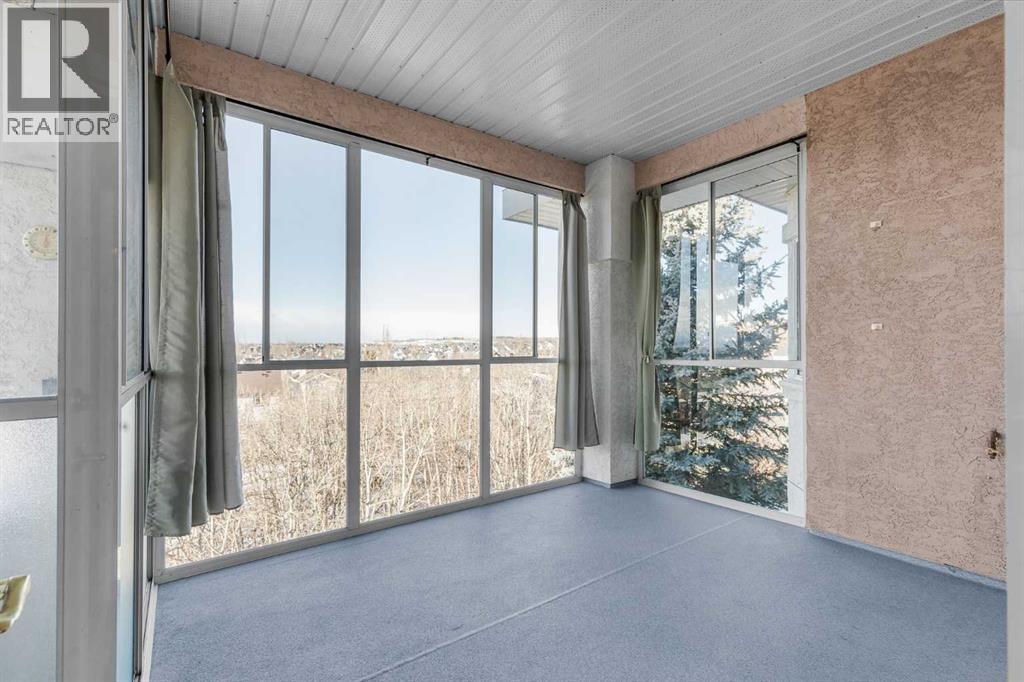 Single Family House for Sale in   Tuscany Springs Boulevard NW Tuscany Calgary 