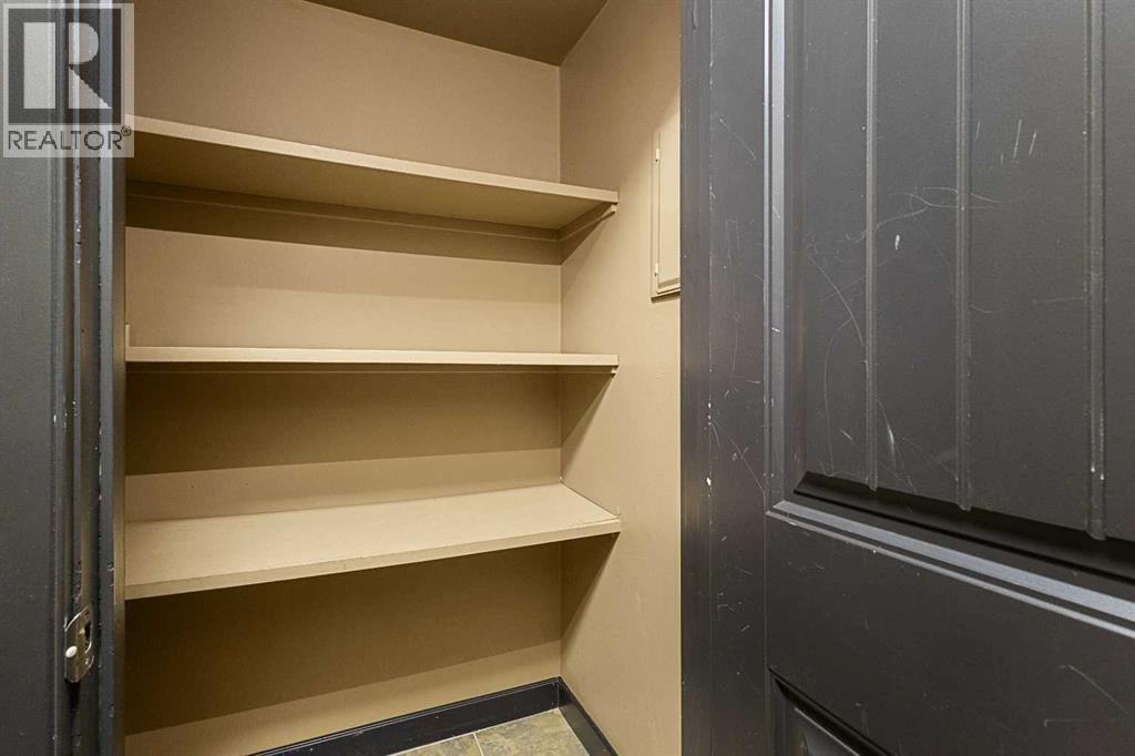 Single Family House Loft for Sale in    Avenue SW Beltline Calgary 