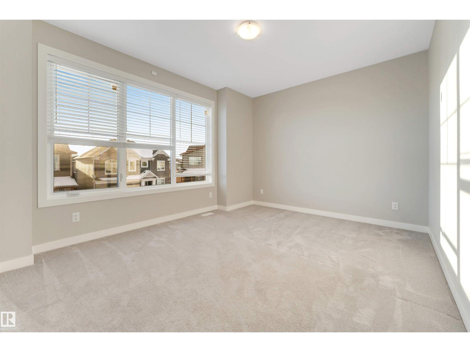 20508 20 AV NW NW, Edmonton