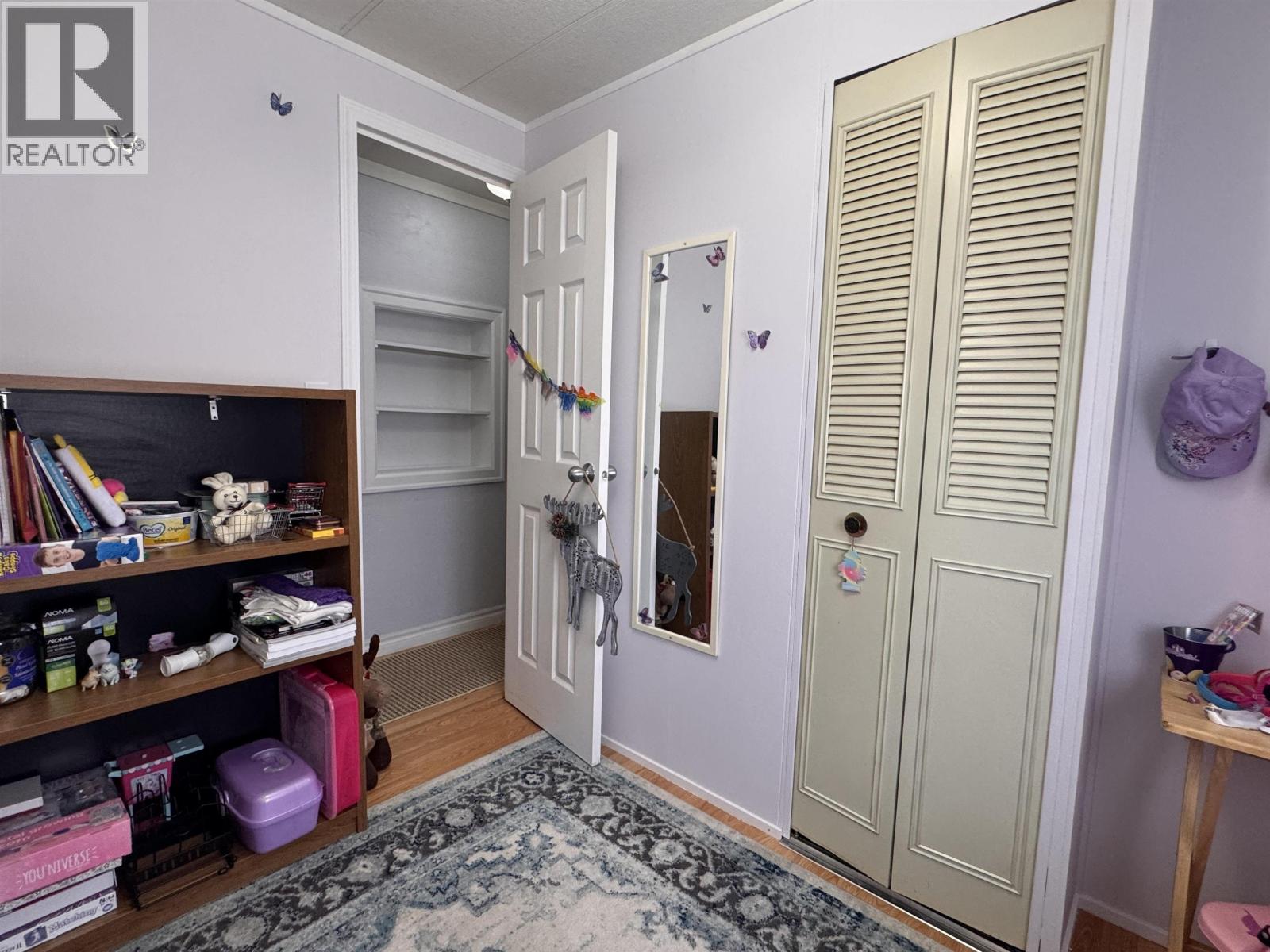 #1-3889 MULLER Avenue, Terrace