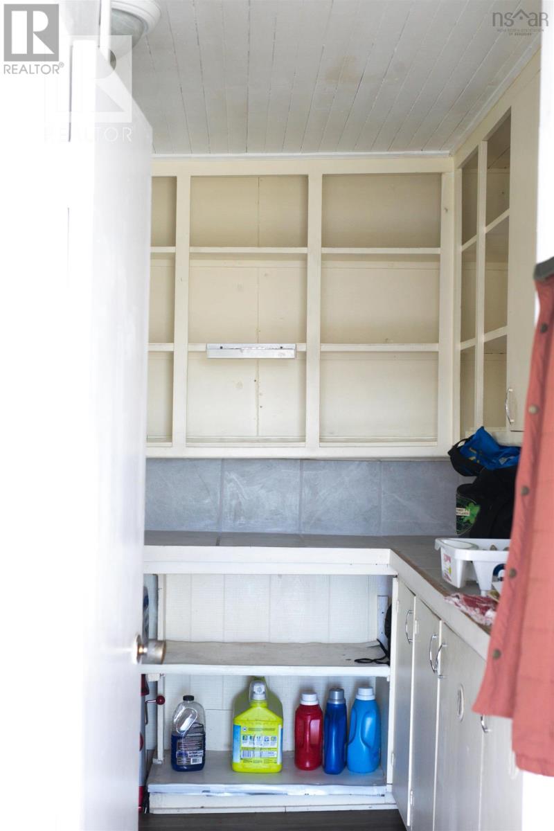 Property 34 of 36 of 11 Harbourview Drive