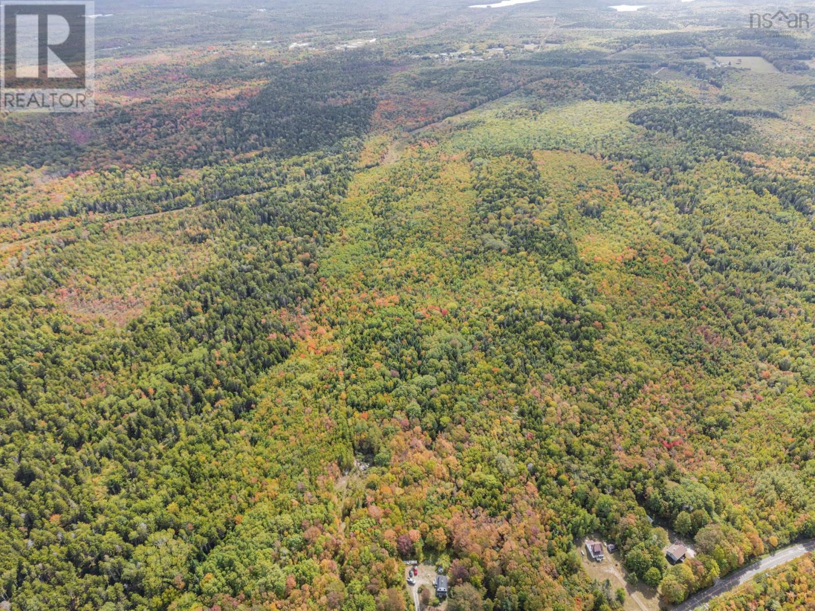 Property 27 of 31 of 534 Weymouth Falls Road