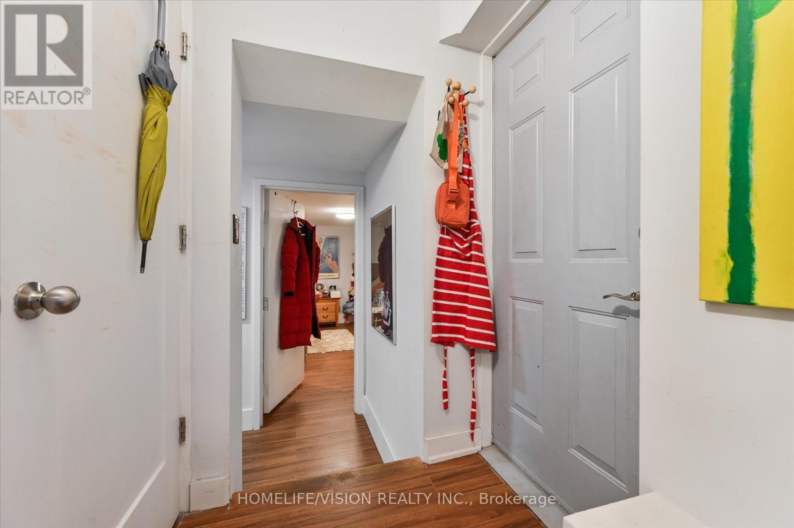 400 SUMMERHILL AVENUE - 2