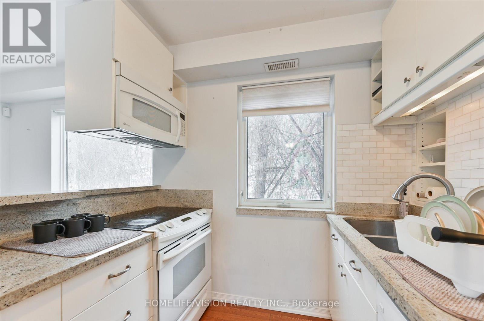 400 SUMMERHILL AVENUE - 20