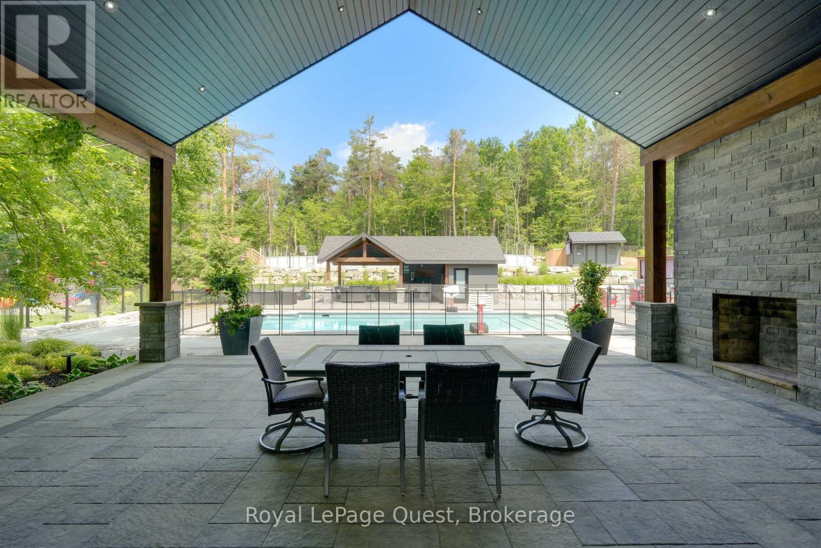 8 MIDVES COURT - Photo 5 of 50, Springwater (Midhurst), Ontario