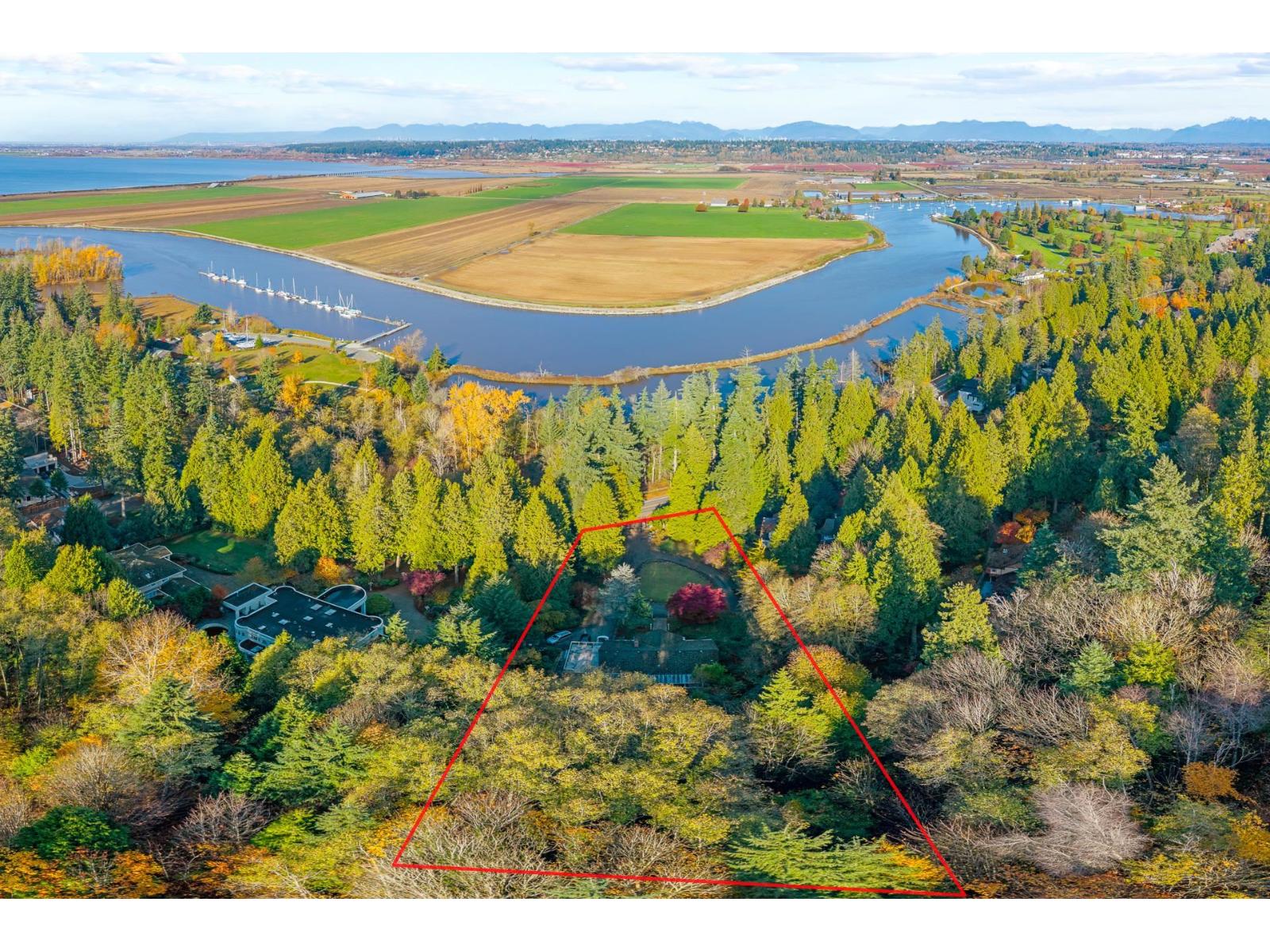 13838 CRESCENT ROAD, Surrey