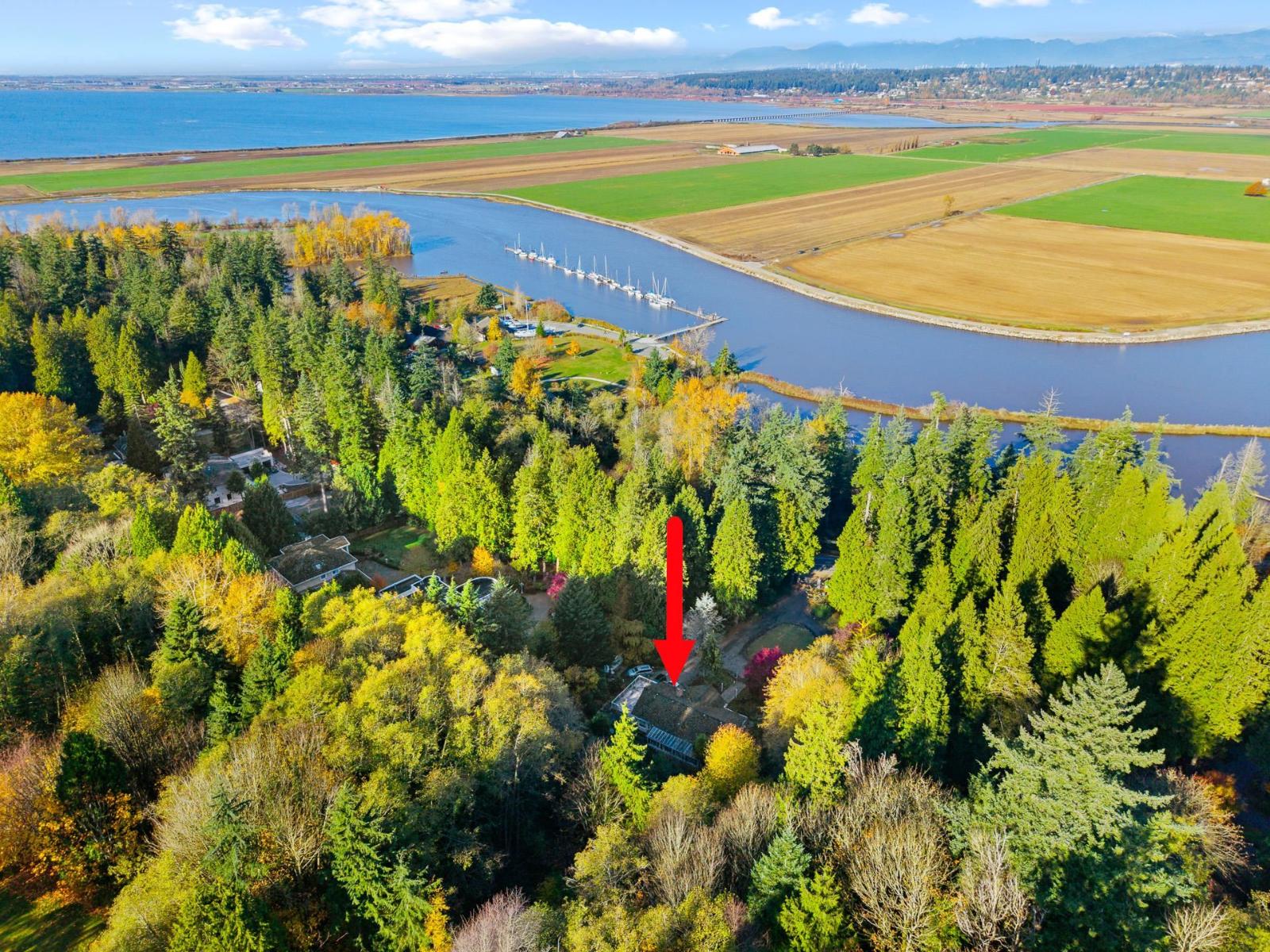 13838 CRESCENT ROAD, Surrey