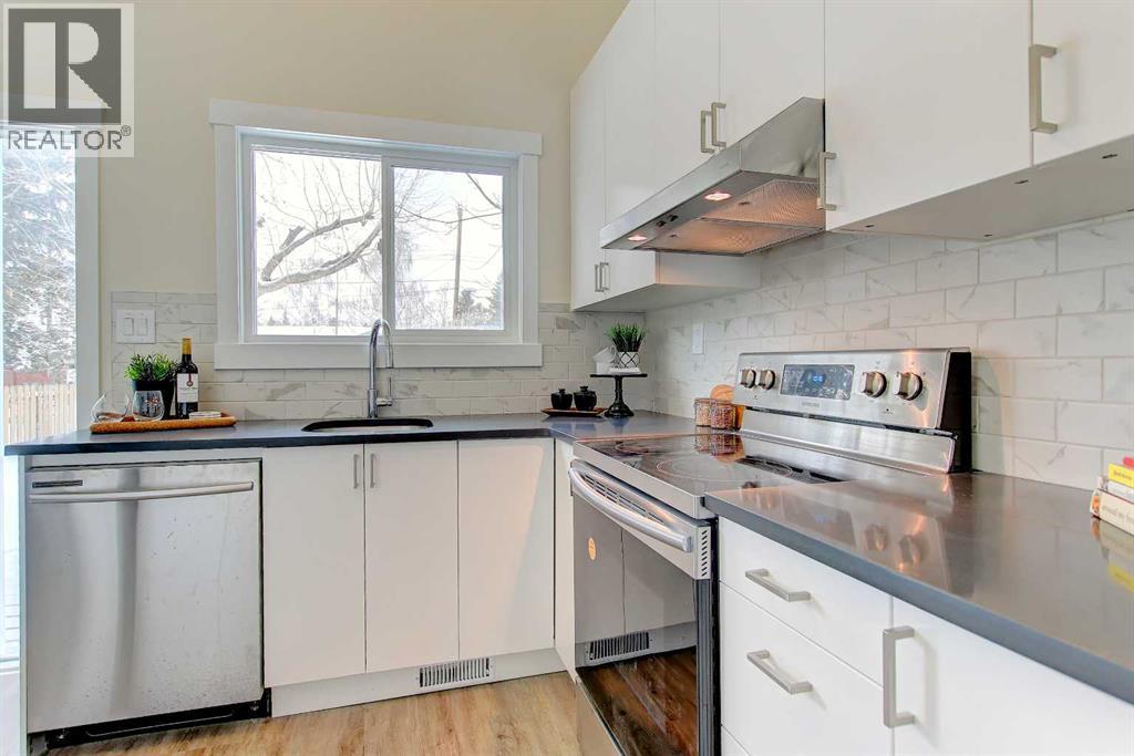 Single Family House 3 Level for Sale in  Acadia Drive SE Acadia Calgary 