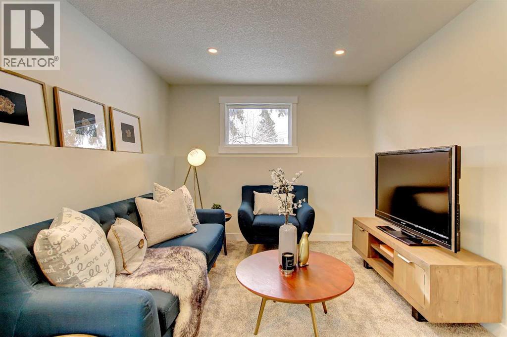 Single Family House 3 Level for Sale in  Acadia Drive SE Acadia Calgary 