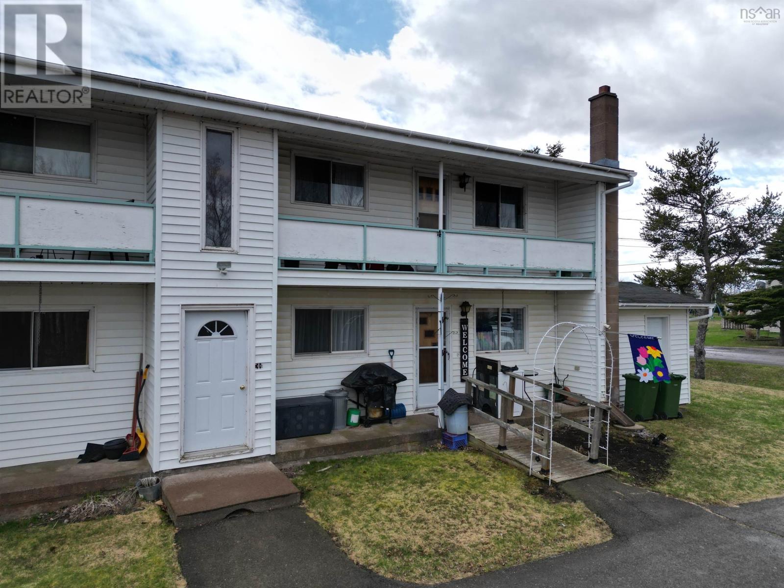 Property 22 of 31 of 106 Pine Street