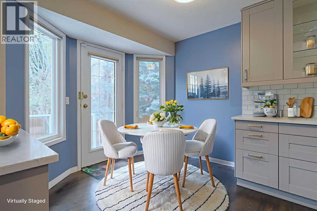 Single Family House for Sale in  Silver Creek Mews NW Silver Springs Calgary 