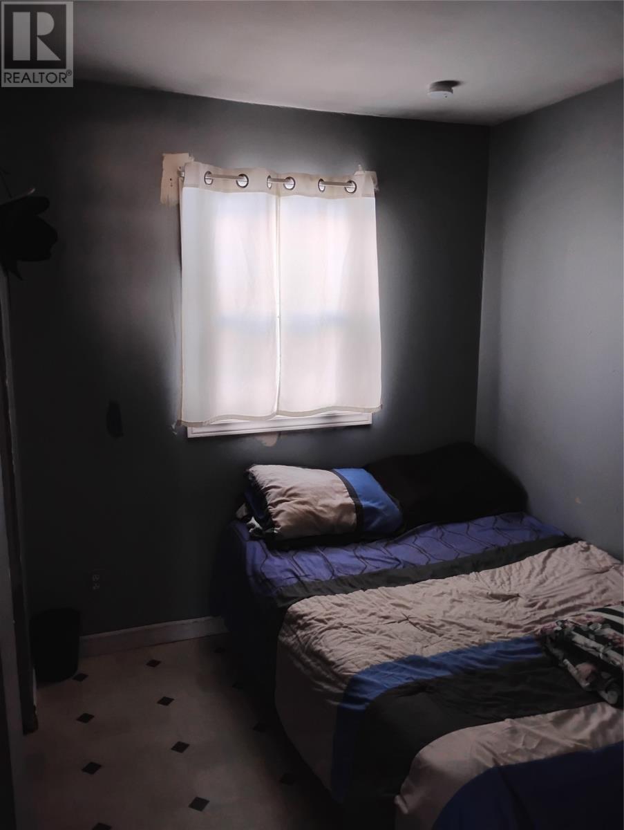 8 Point Road - Image 7