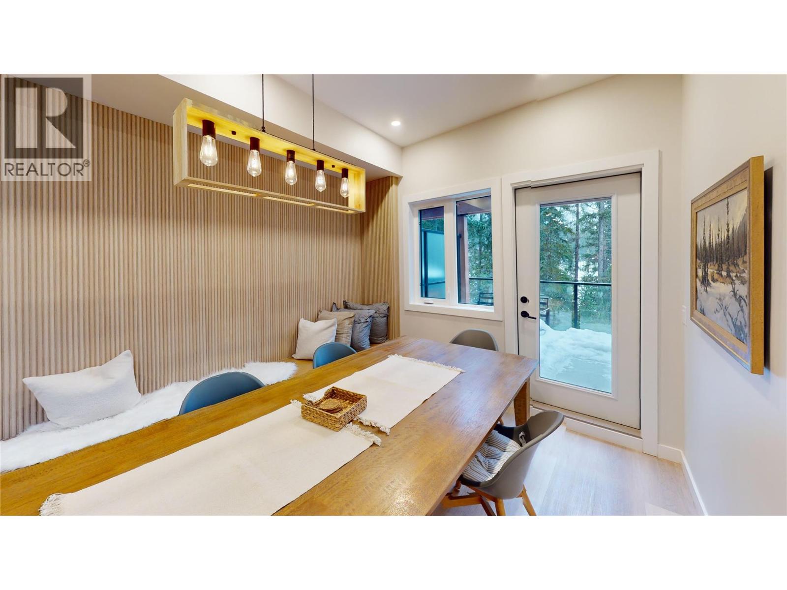 2116 Panorama Drive Unit# 206, Panorama