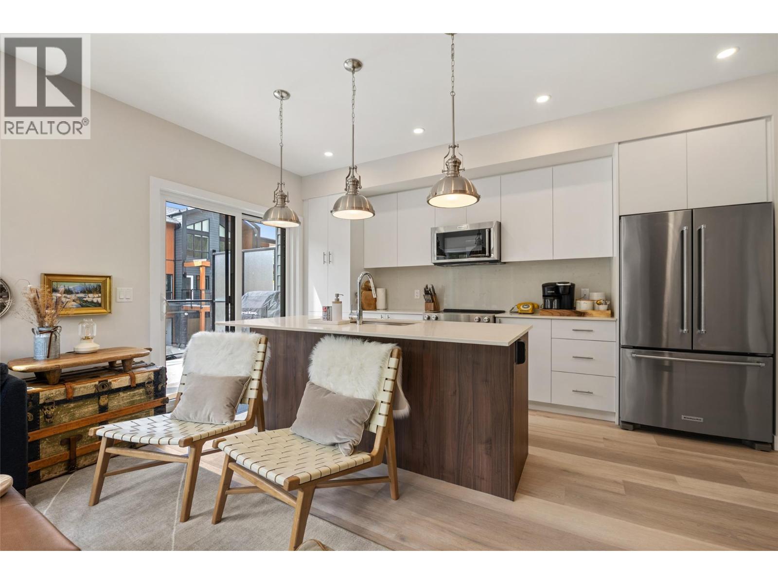 2116 Panorama Drive Unit# 206, Panorama