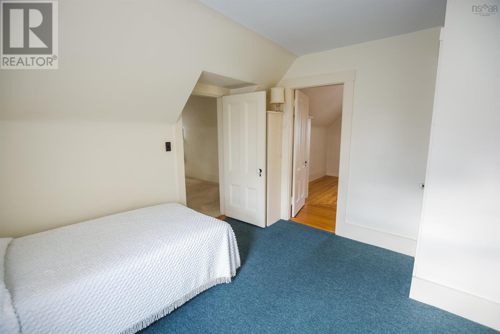 Property 19 of 43 of 3152 Highway 1