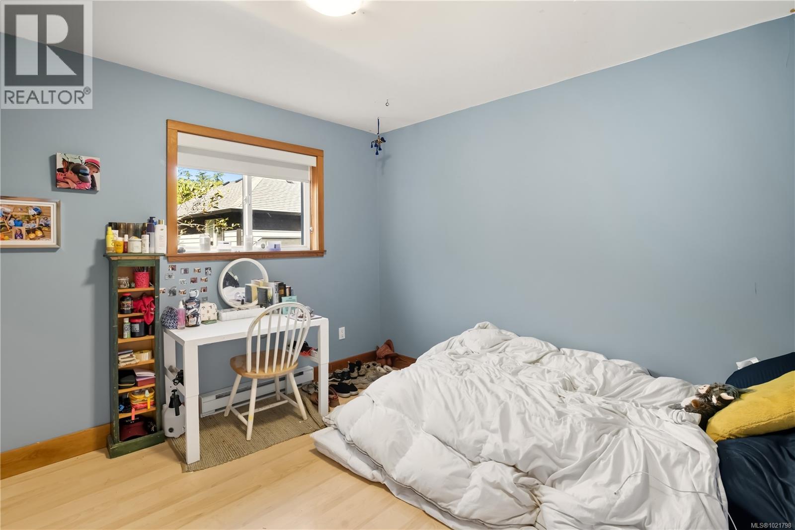 978 Peninsula Rd, Ucluelet