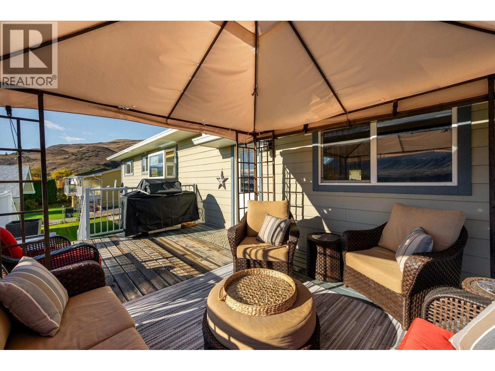 705 ELM Street, Ashcroft