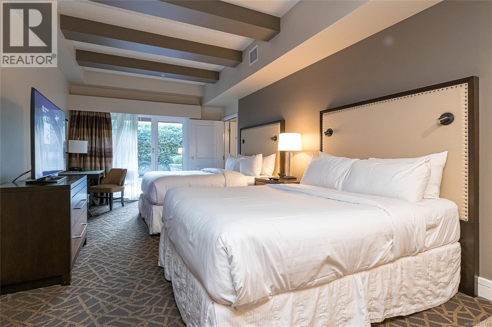 #113/115B 1376 LYNBURNE PL - 12