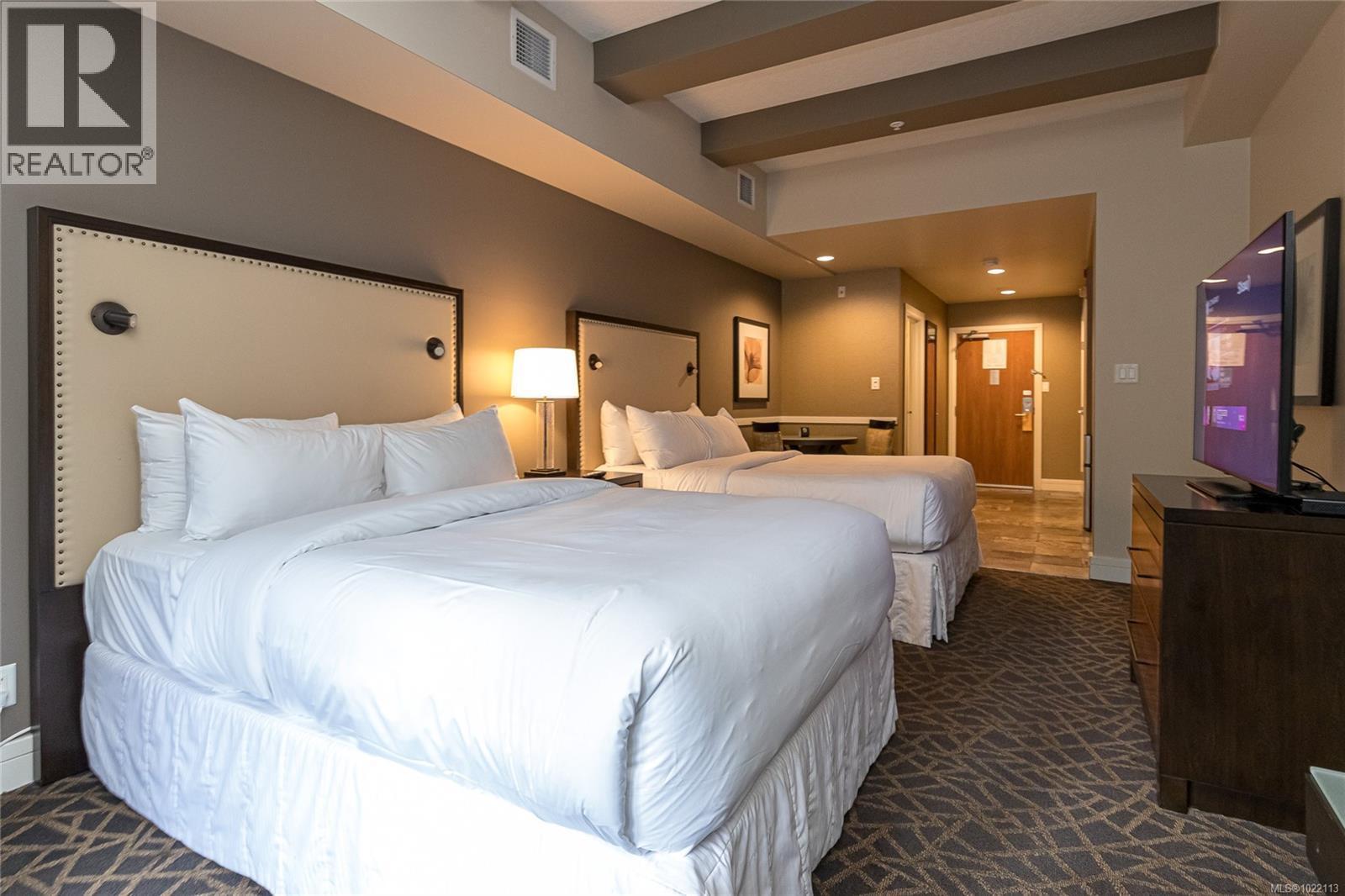 #113/115B 1376 LYNBURNE PL - 11