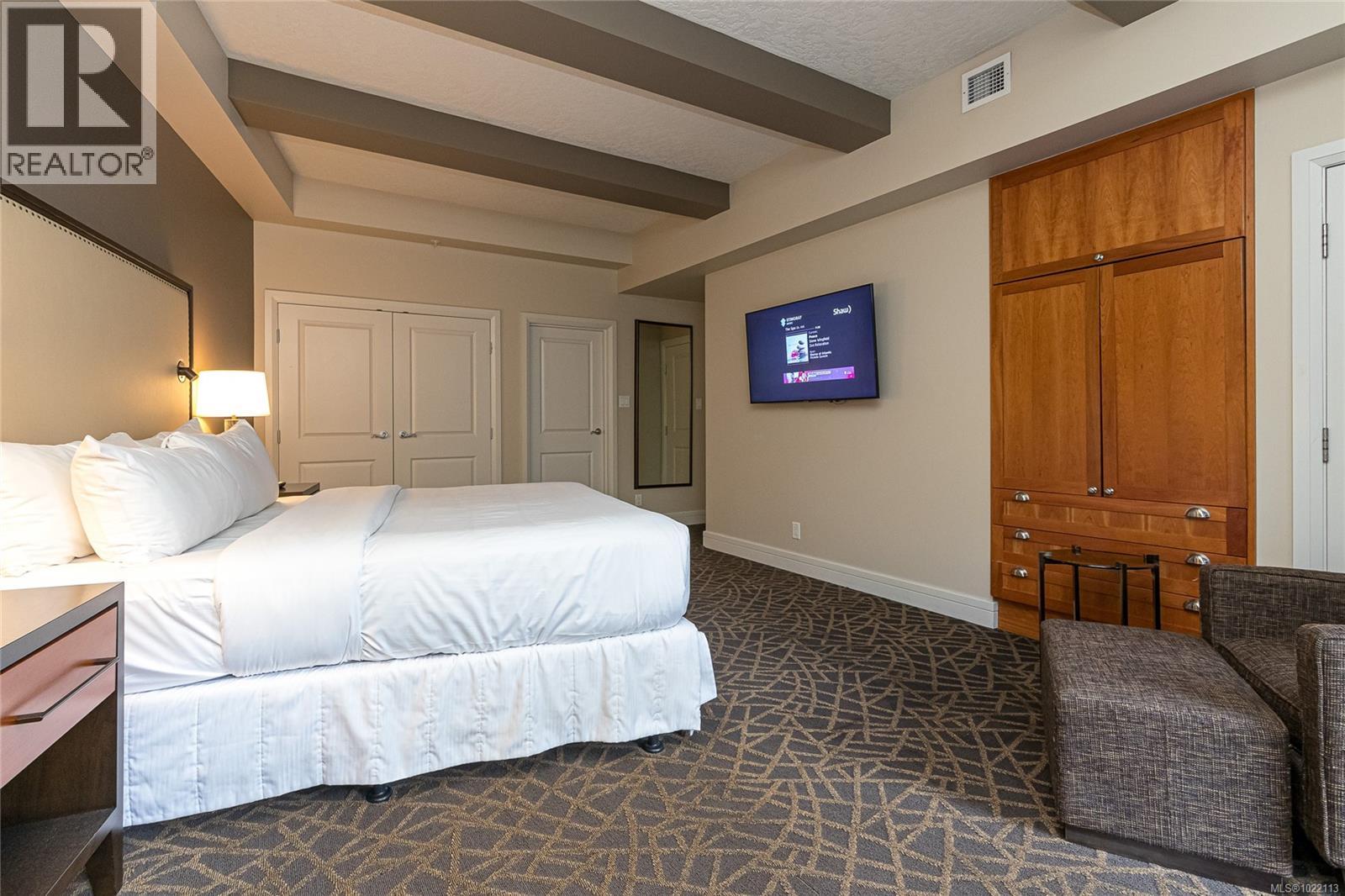 #113/115B 1376 LYNBURNE PL - 26