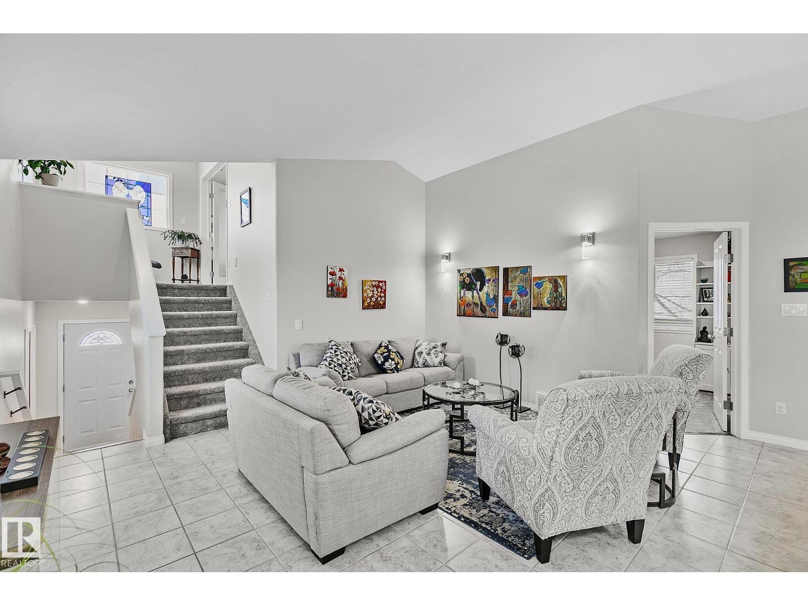 1035 MACEWAN CL SW, Edmonton