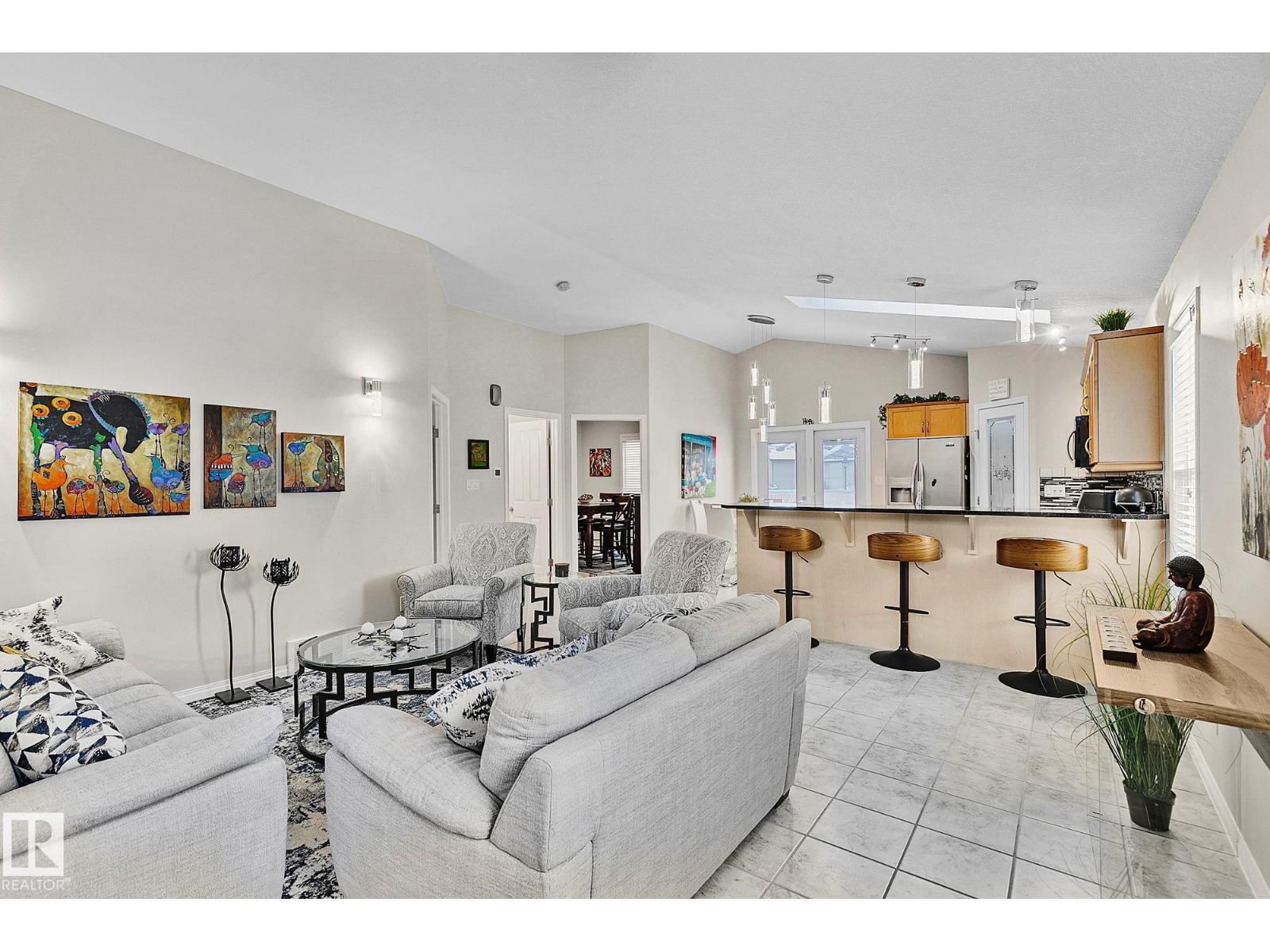 1035 MACEWAN CL SW, Edmonton