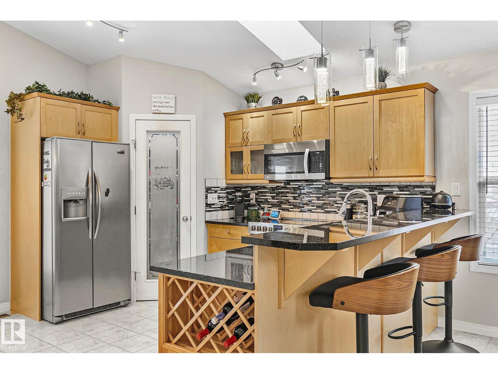 1035 MACEWAN CL SW, Edmonton