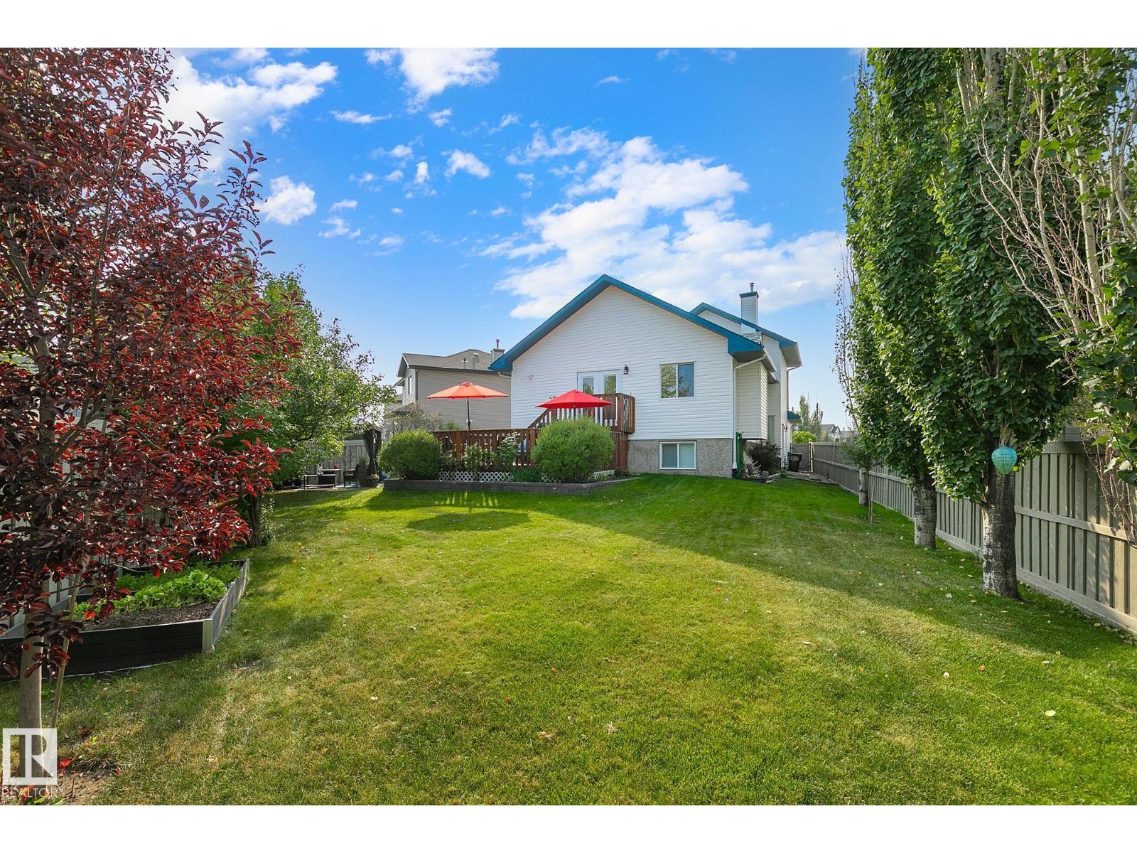 1035 MACEWAN CL SW, Edmonton