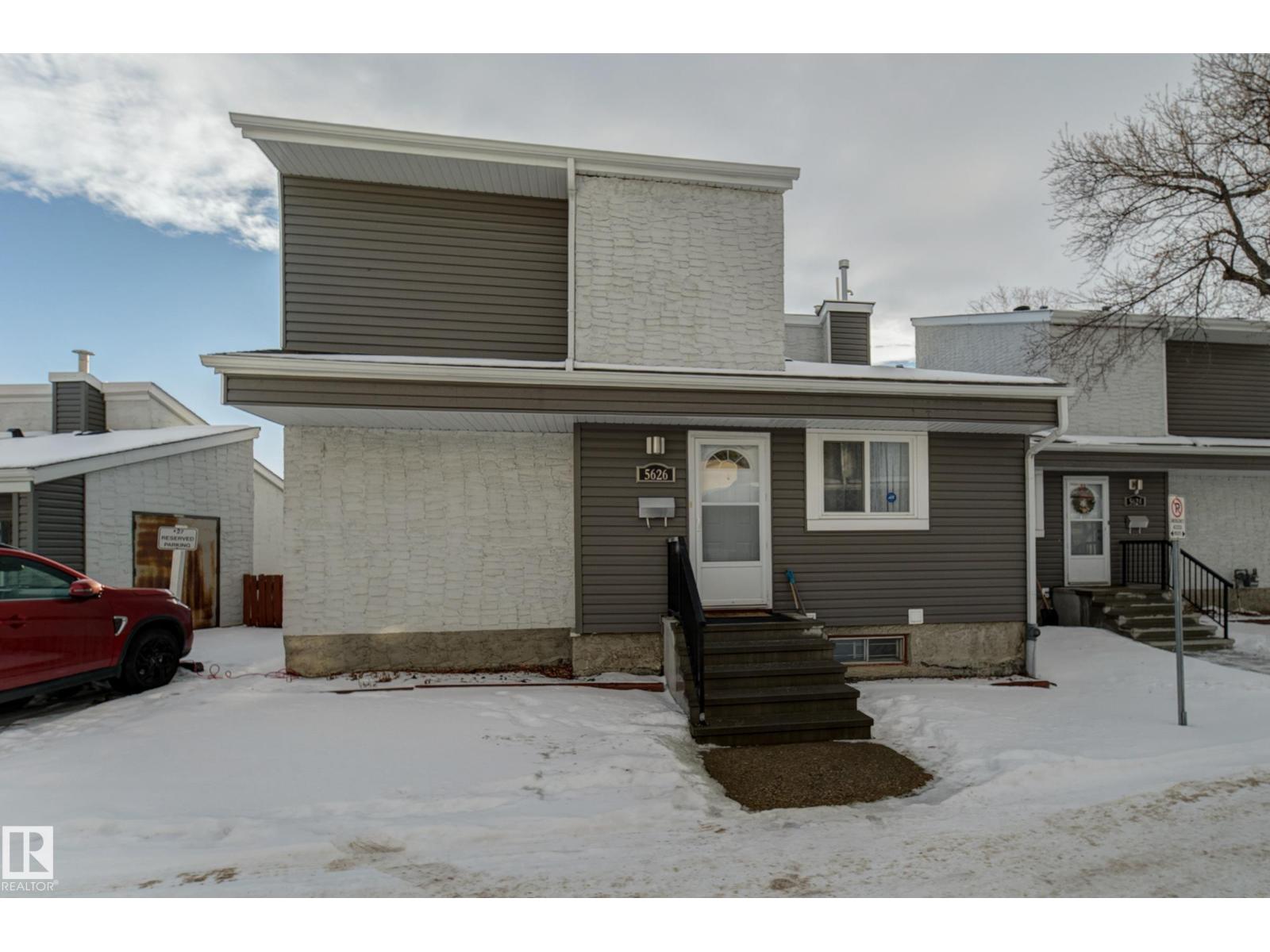 5626 19A AV NW, Edmonton